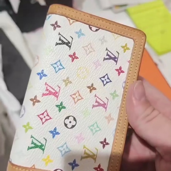 Used Louisvuitton Murakami multicolor wallet - Picture 2 of 7
